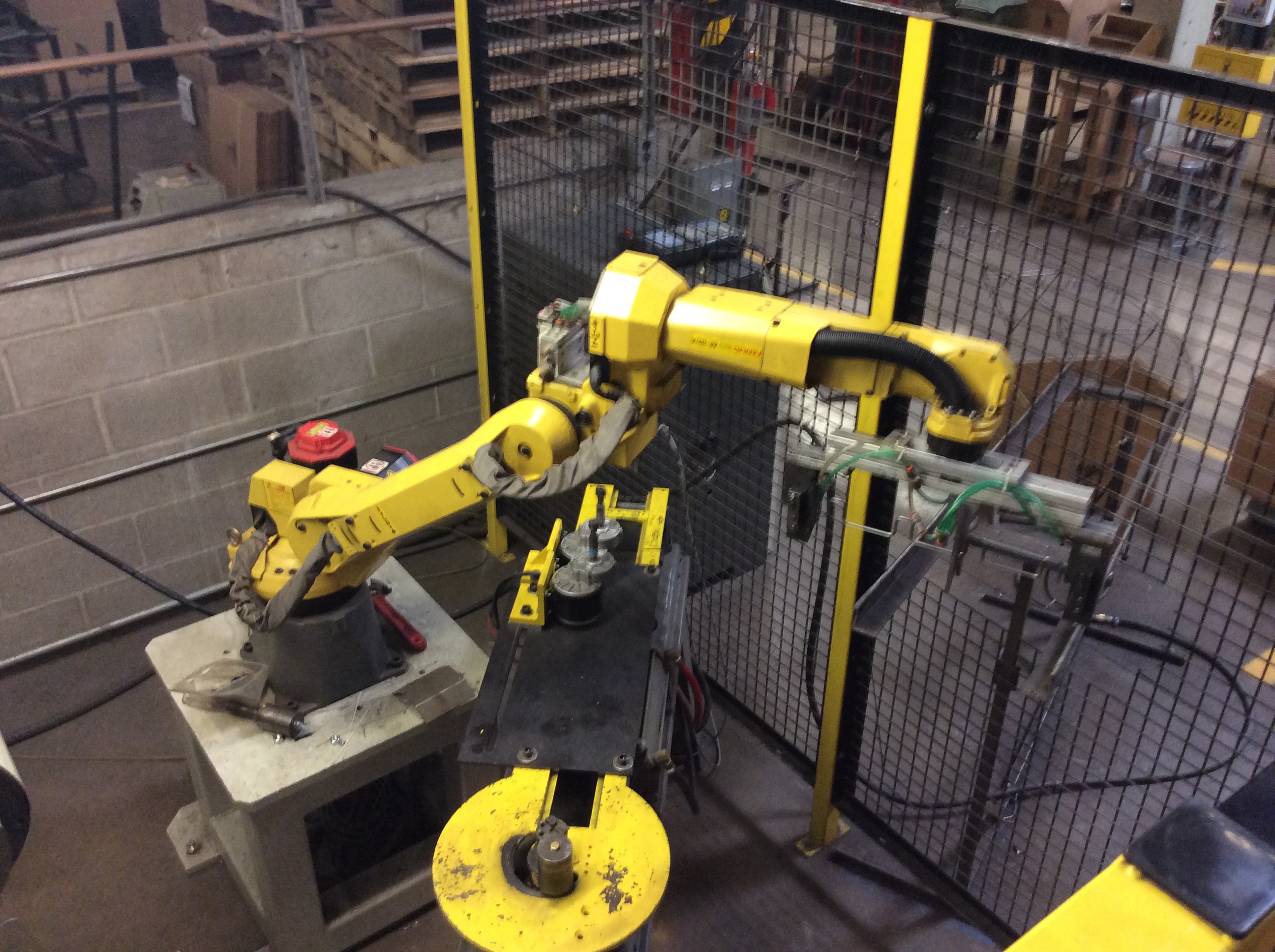 机器人技术和Cobotics在制造业中的作用